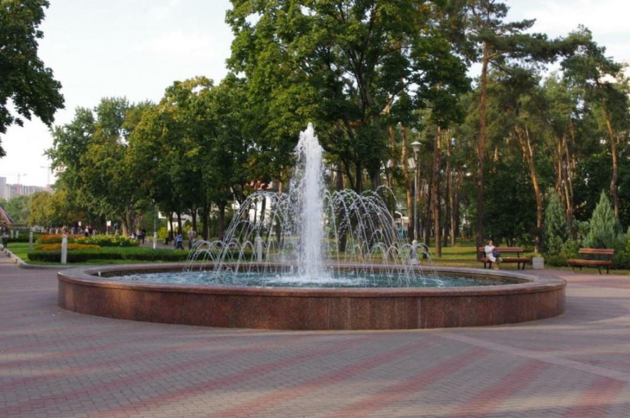 Lux Апартаменты В Киеве Kültér fotó